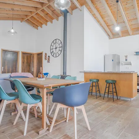 Terceira Horizon Retreat By Seewest * Altares